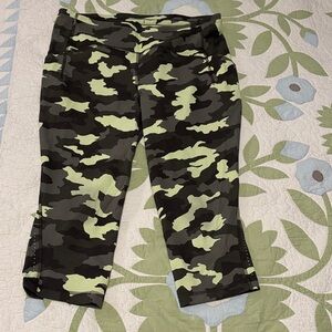 Lululemon Swift Speed High-Rise Crop 21”Size 14 EUC